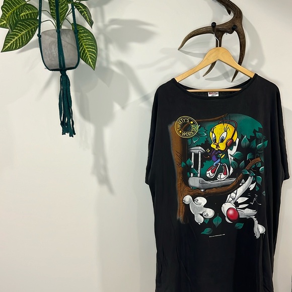 Vintage looney toons Tshirt - Picture 1 of 5